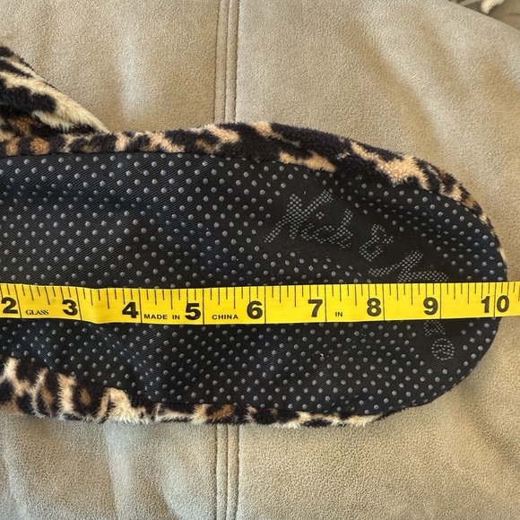 Nick & Nora Women M Cat Leopard One Piece Paws Pajamas Sleepwear Union Suit - Picture 7 of 7